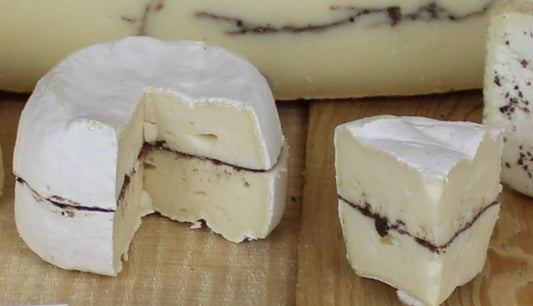 Camembert tartufato latte vaccino