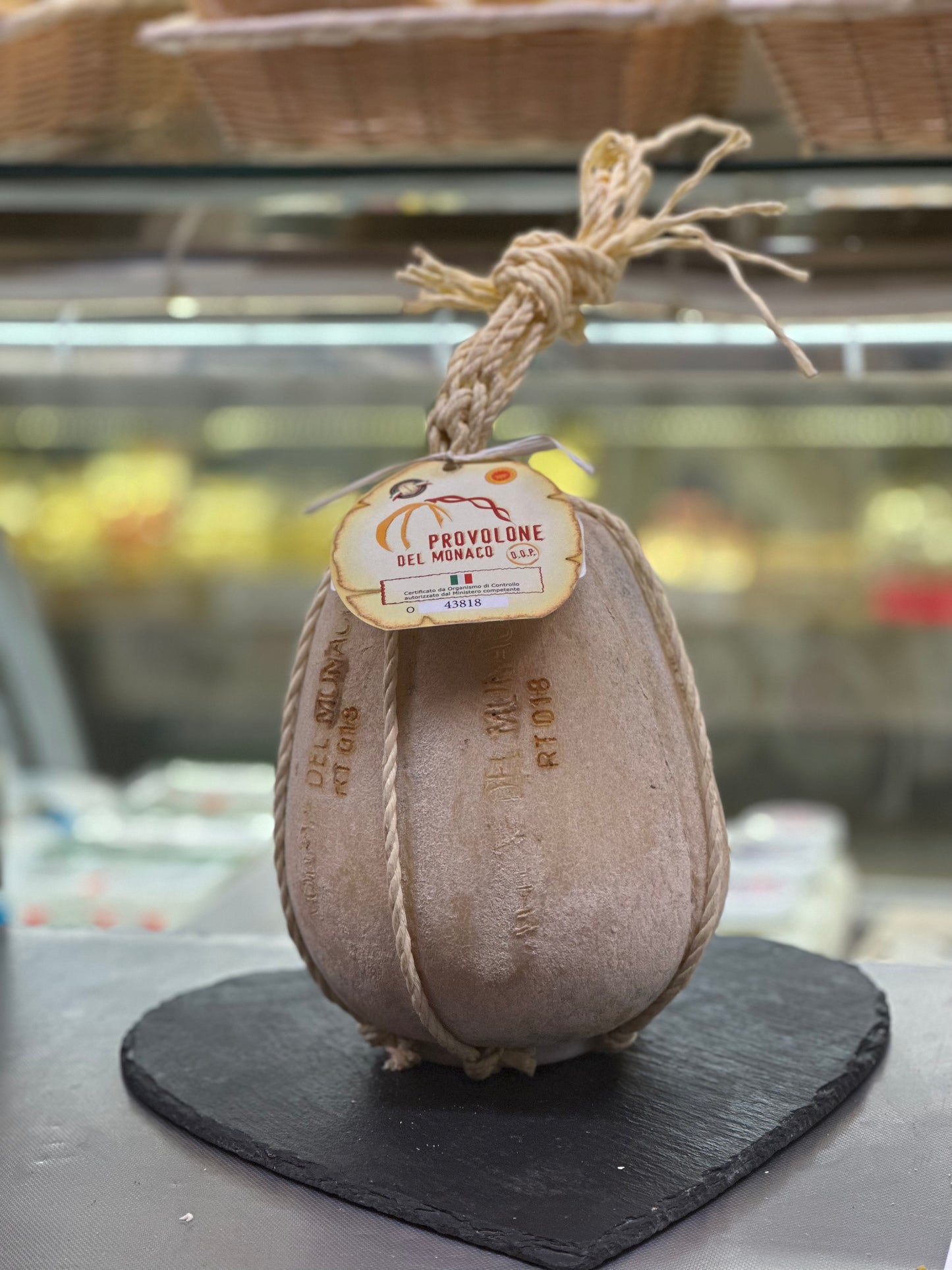 Provolone del Monaco D.O.P.