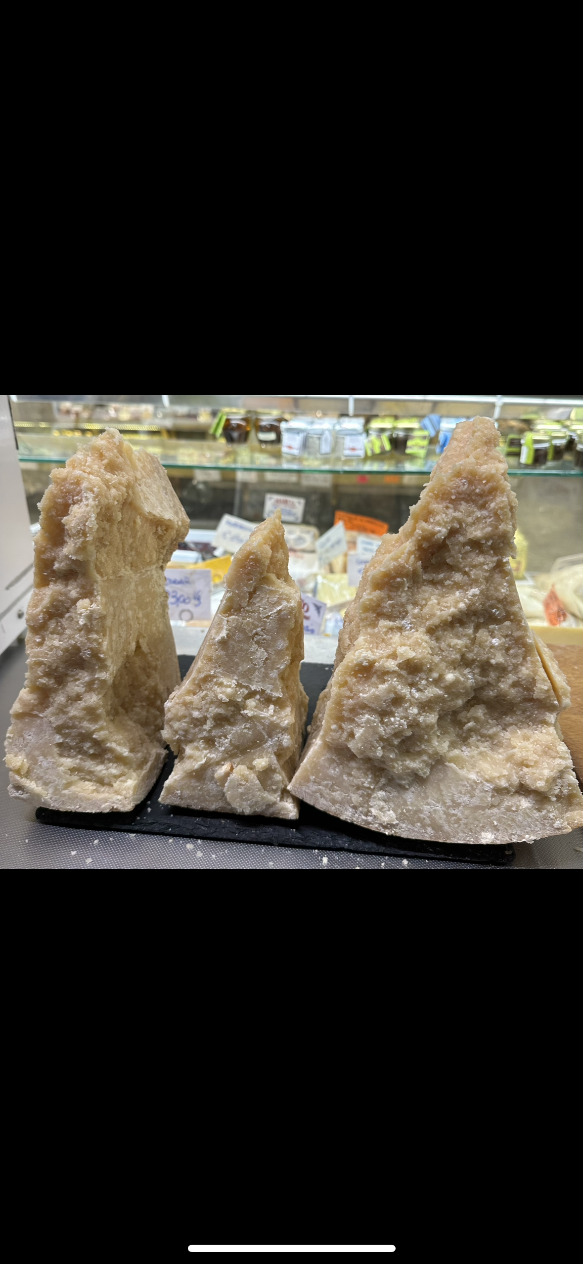 Parmigiano Reggiano DOP over 80 months