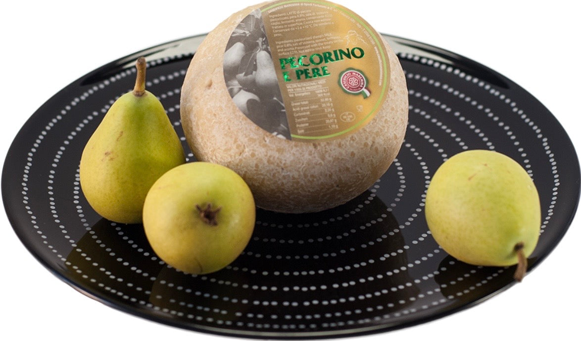 Pecorino e pere in carta gialla 580g