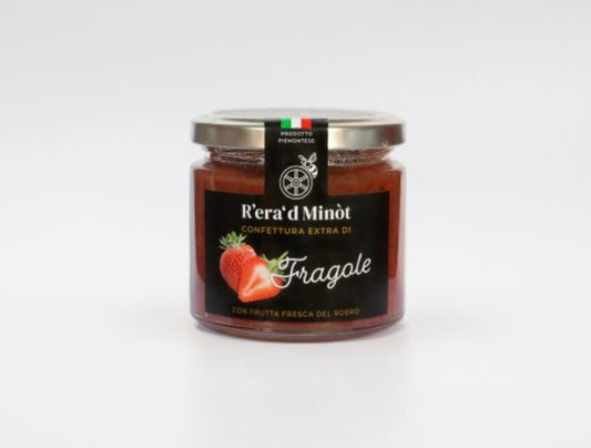 Confettura extra di fragole artigianale del Piemonte