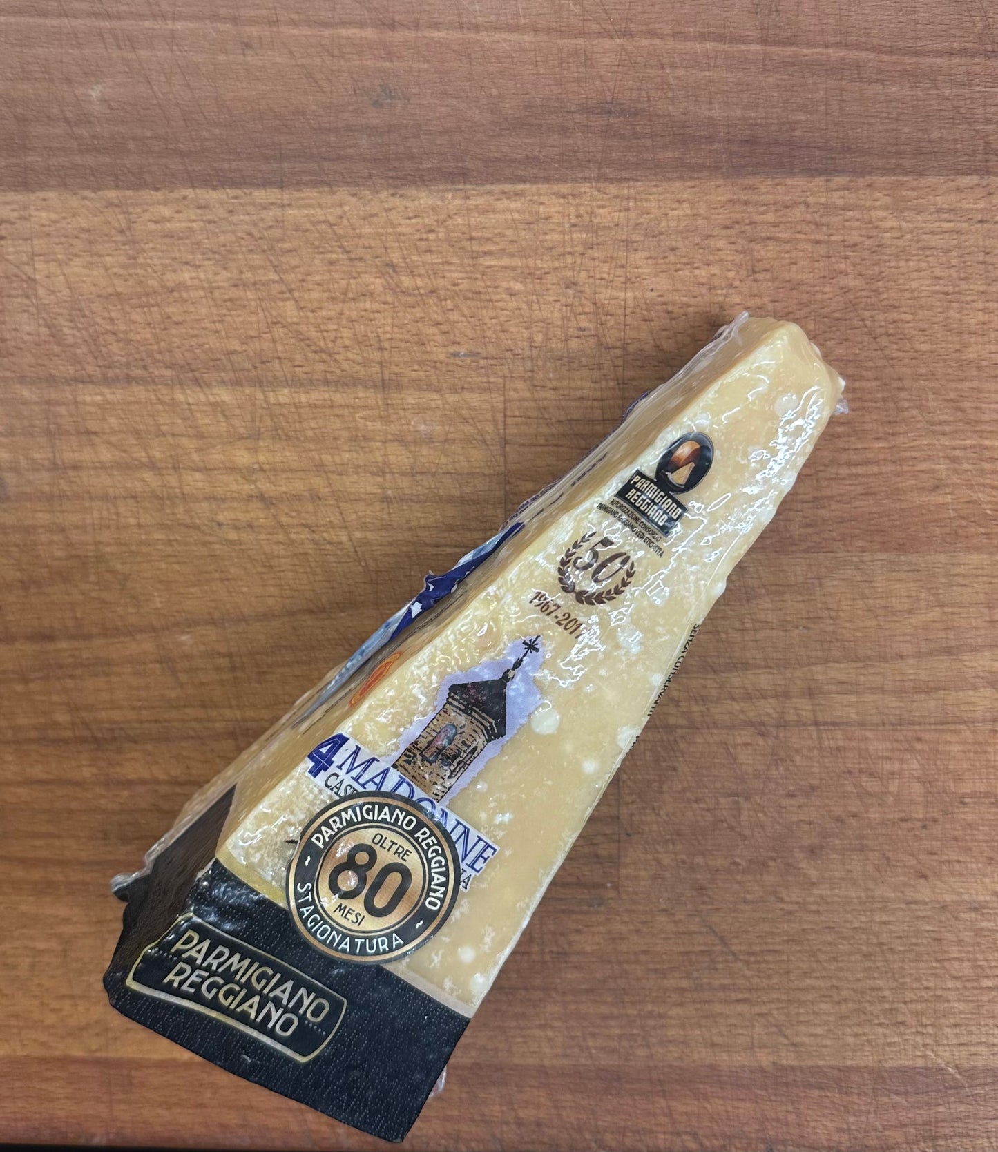 Punta di Parmigiano Reggiano D.O.P. oltre 80 mesi