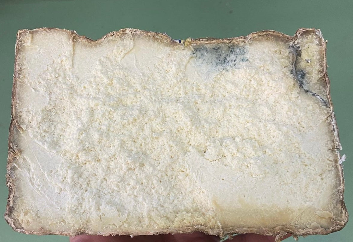 Castelmagno dop Cut