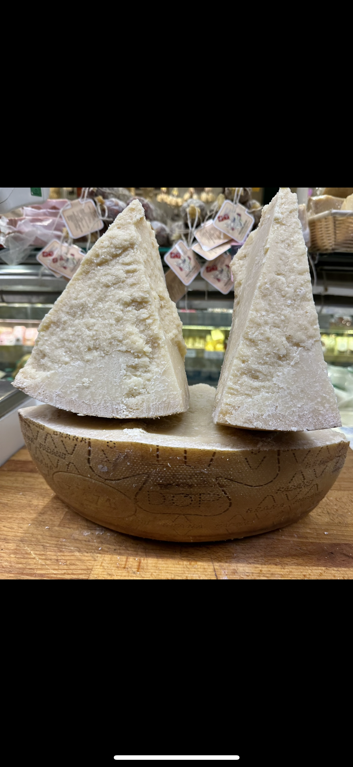 Grana Padano DOP réserves pour plus de 20 mois